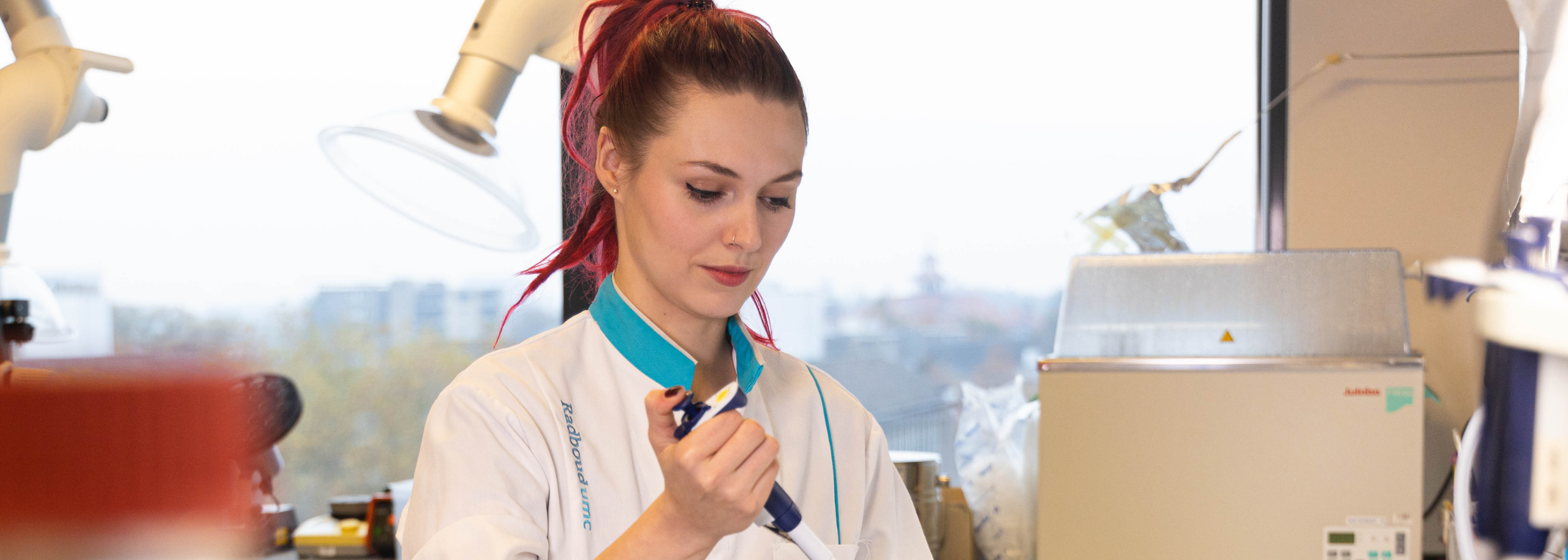 Tess Afanasyeva in lab RadboudUMC
