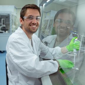 Huub Weener (288 x 288) Debby Weijers