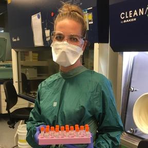 Julia Eder (288 x 288) Julia Eder